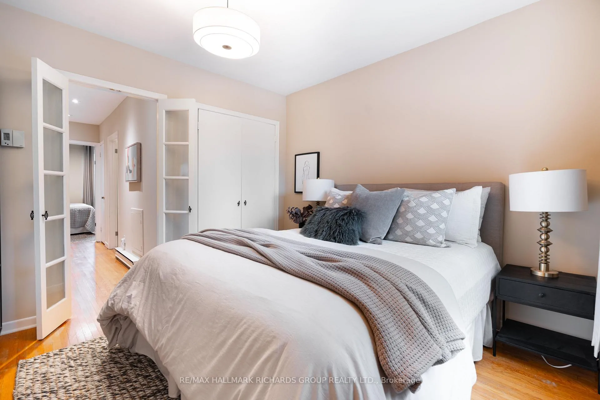 Photo 11 of 87 Norway Avenue, Toronto, The Beaches — HOMEH