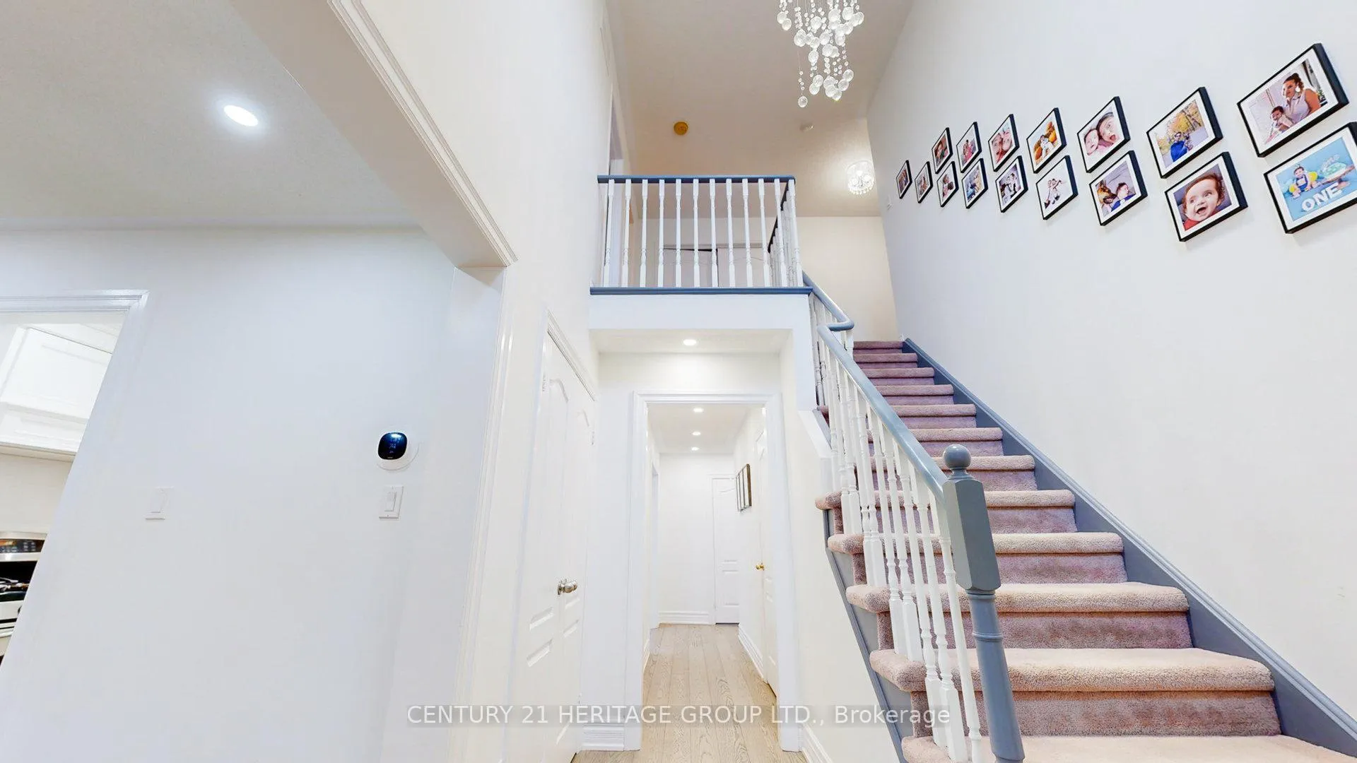 Photo 22 of 160 Carlyle Crescent, Aurora, Aurora Highlands — HOMEH