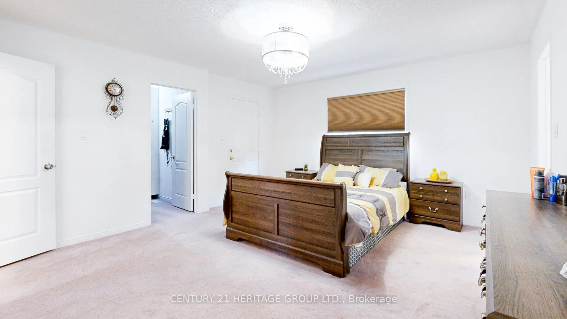 Photo 25 of 160 Carlyle Crescent, Aurora, Aurora Highlands — HOMEH