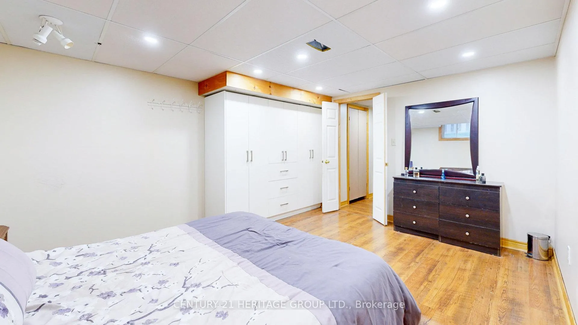 Photo 35 of 160 Carlyle Crescent, Aurora, Aurora Highlands — HOMEH