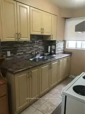 Photo 5 of Unit 206, 155 Leeward Glenway, Toronto, Flemingdon Park — HOMEH