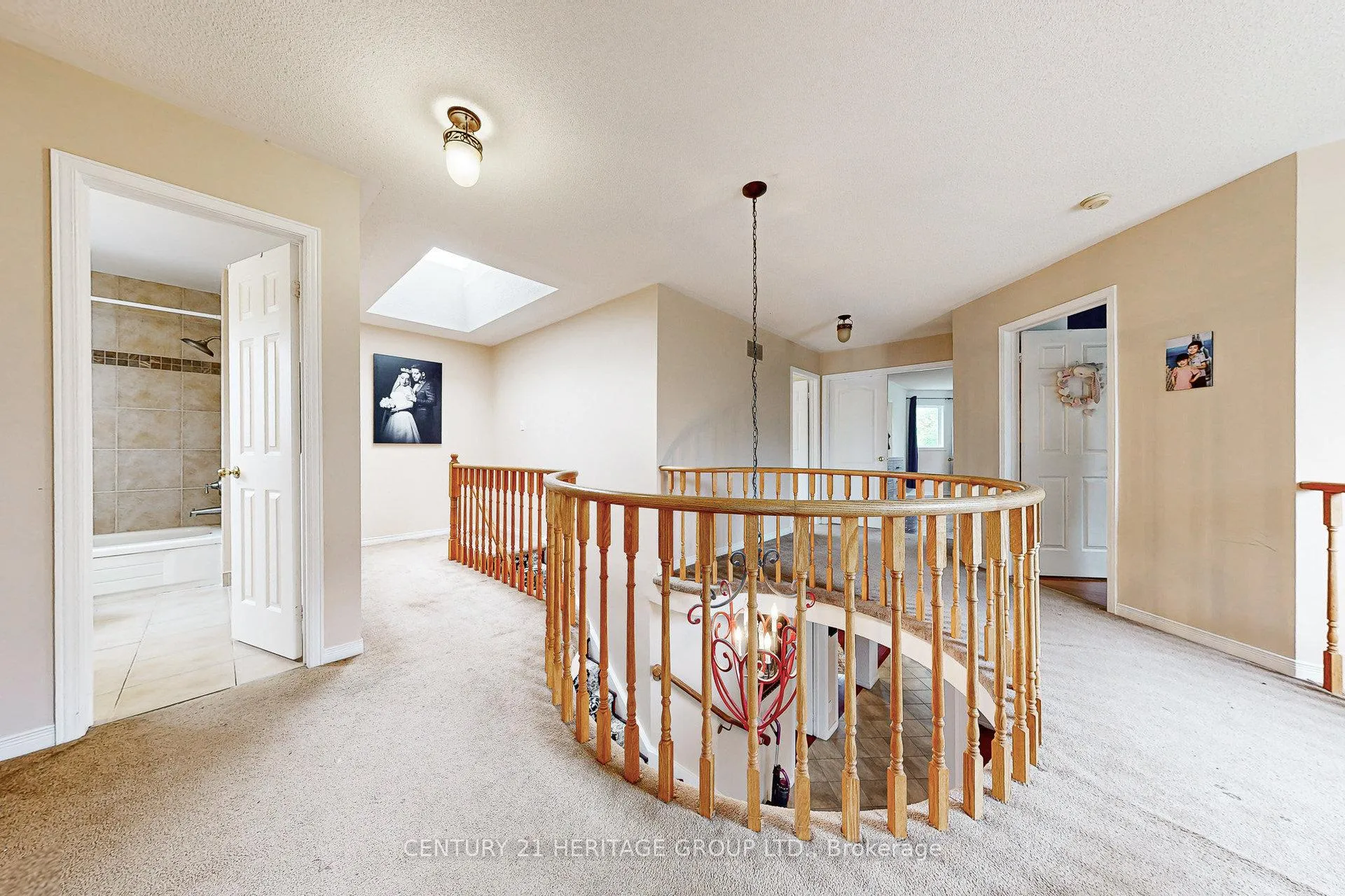 Photo 29 of 98 Charing Crescent, Aurora, Aurora Highlands — HOMEH