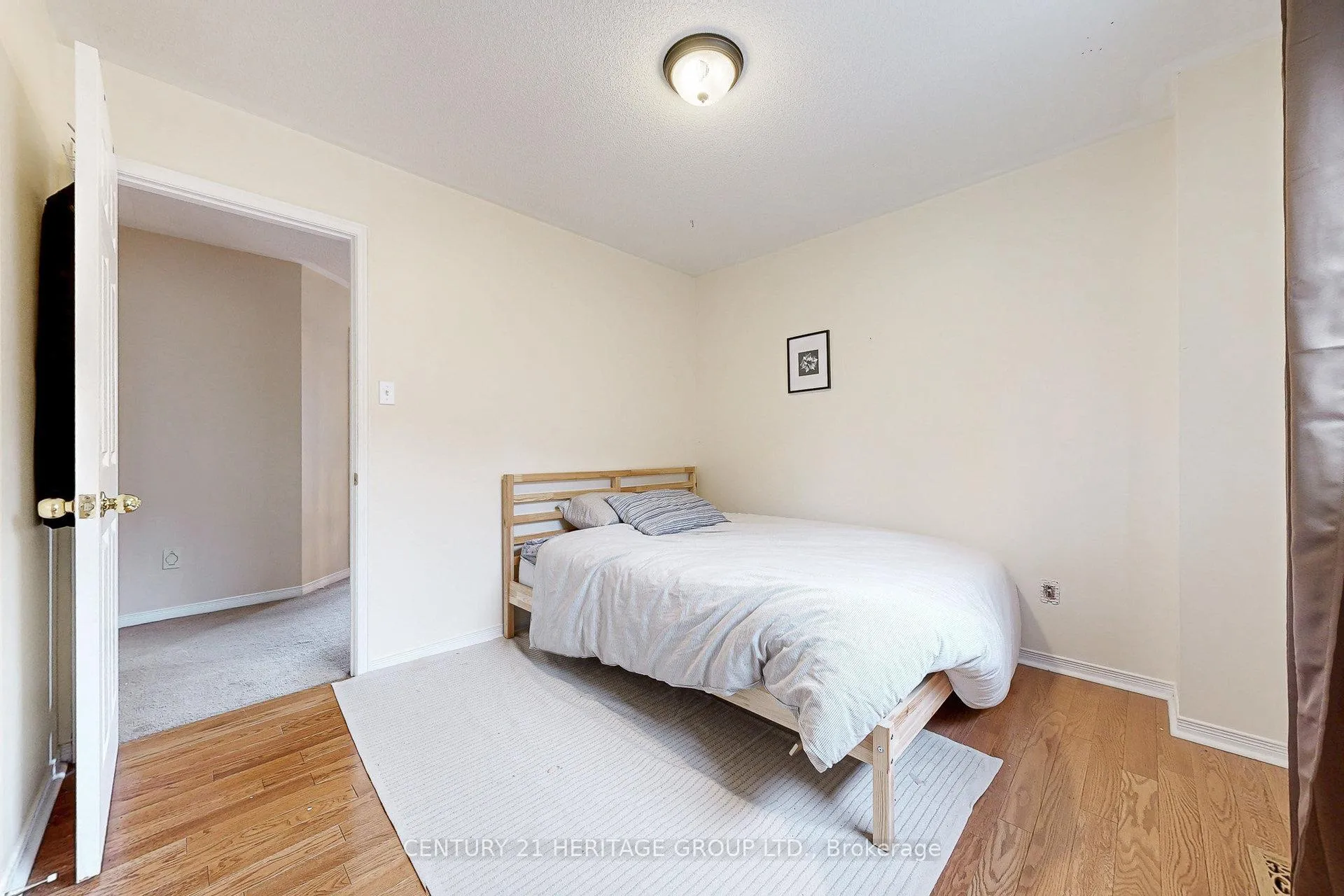 Photo 36 of 98 Charing Crescent, Aurora, Aurora Highlands — HOMEH