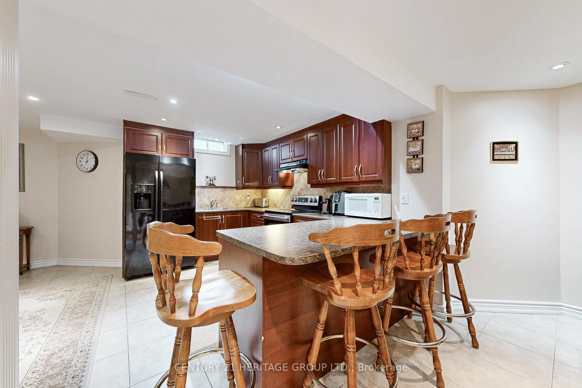 Photo 42 of 98 Charing Crescent, Aurora, Aurora Highlands — HOMEH