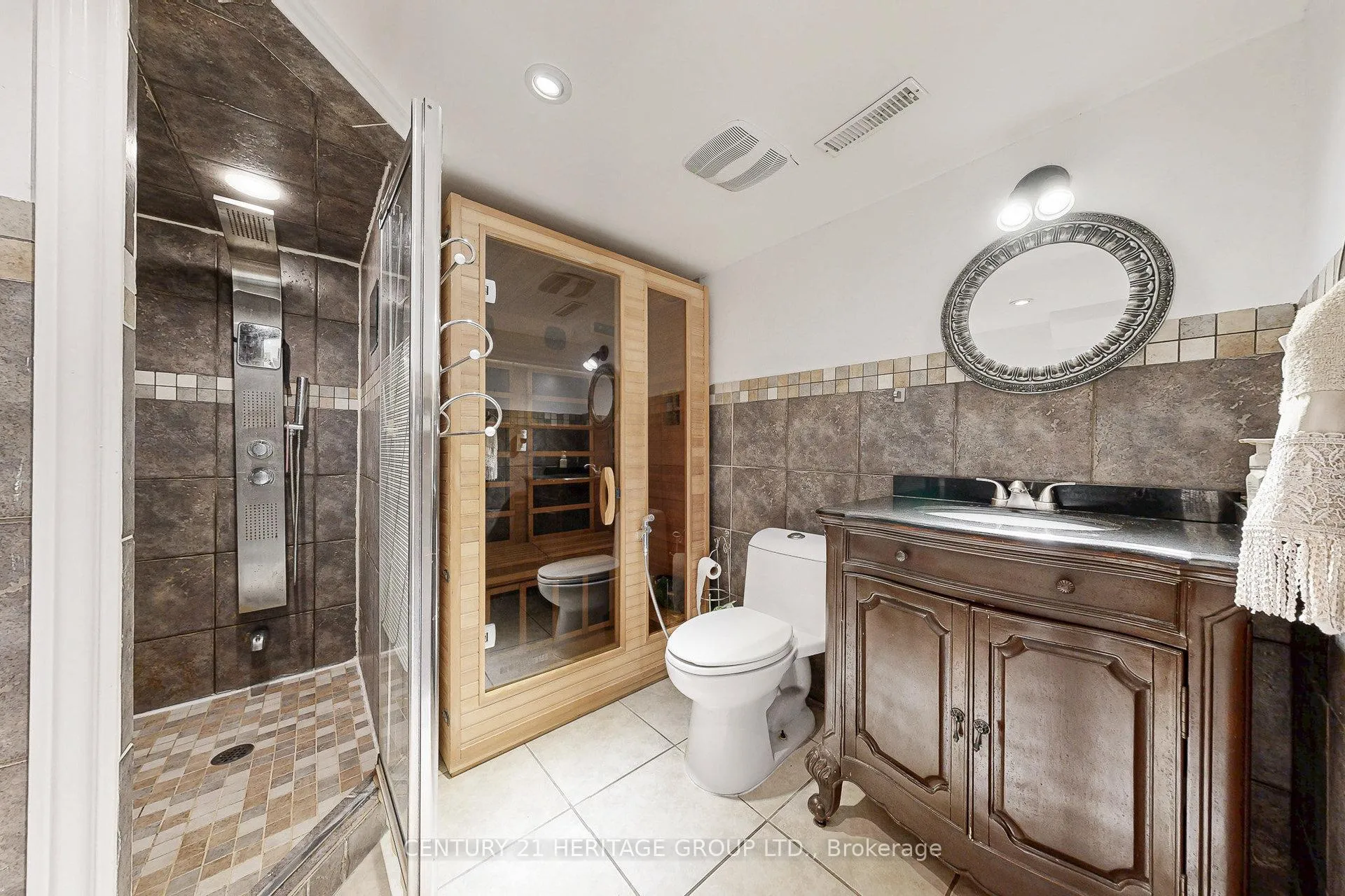 Photo 48 of 98 Charing Crescent, Aurora, Aurora Highlands — HOMEH
