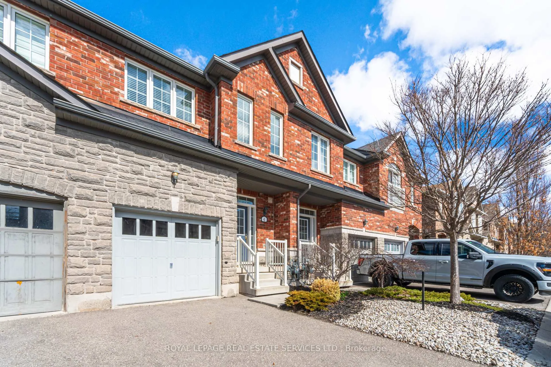 Photo 3 of Unit 4, 745 Farmstead Drive, Milton, Willmott — HOMEH