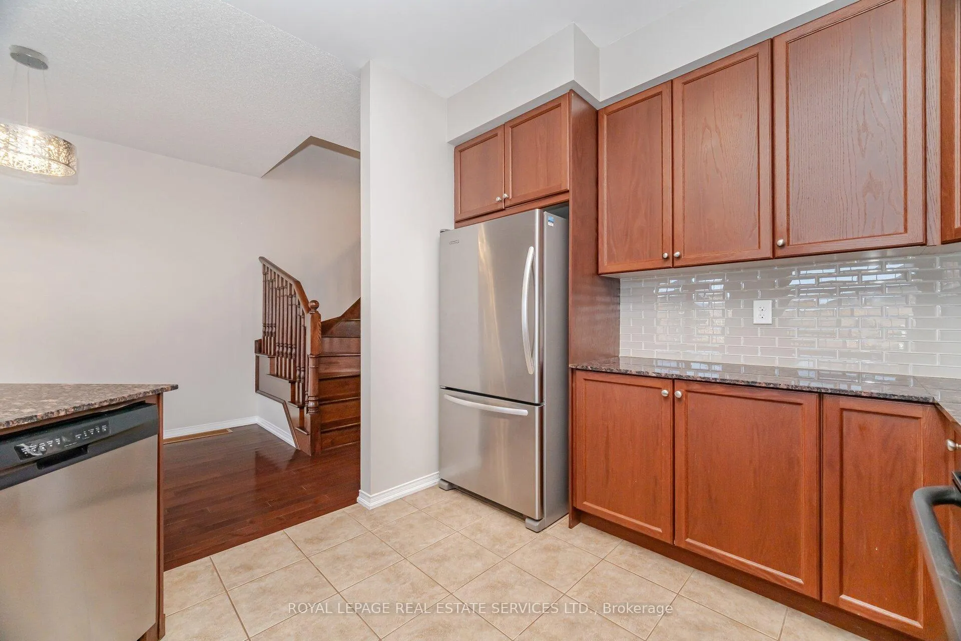 Photo 12 of Unit 4, 745 Farmstead Drive, Milton, Willmott — HOMEH