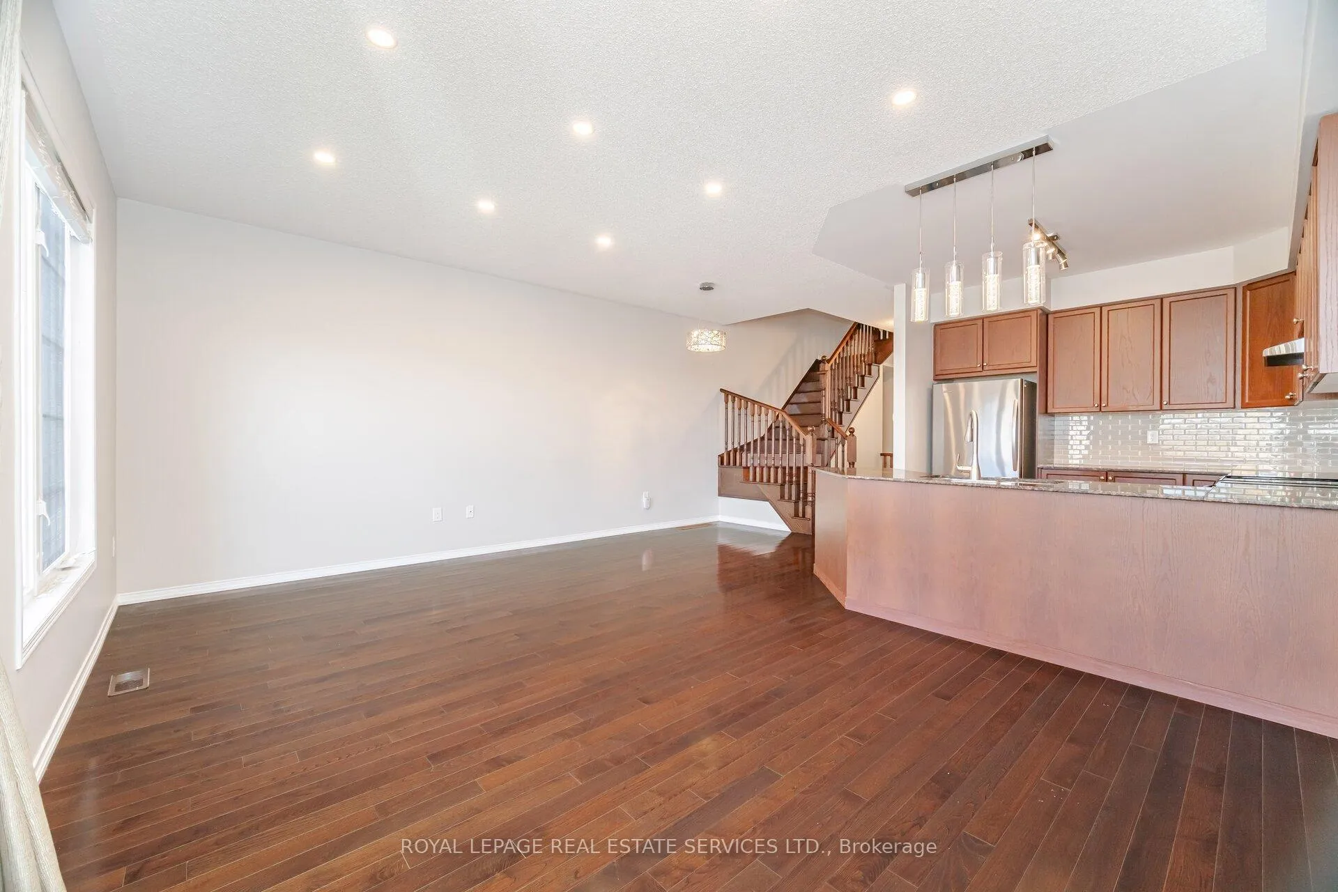 Photo 16 of Unit 4, 745 Farmstead Drive, Milton, Willmott — HOMEH