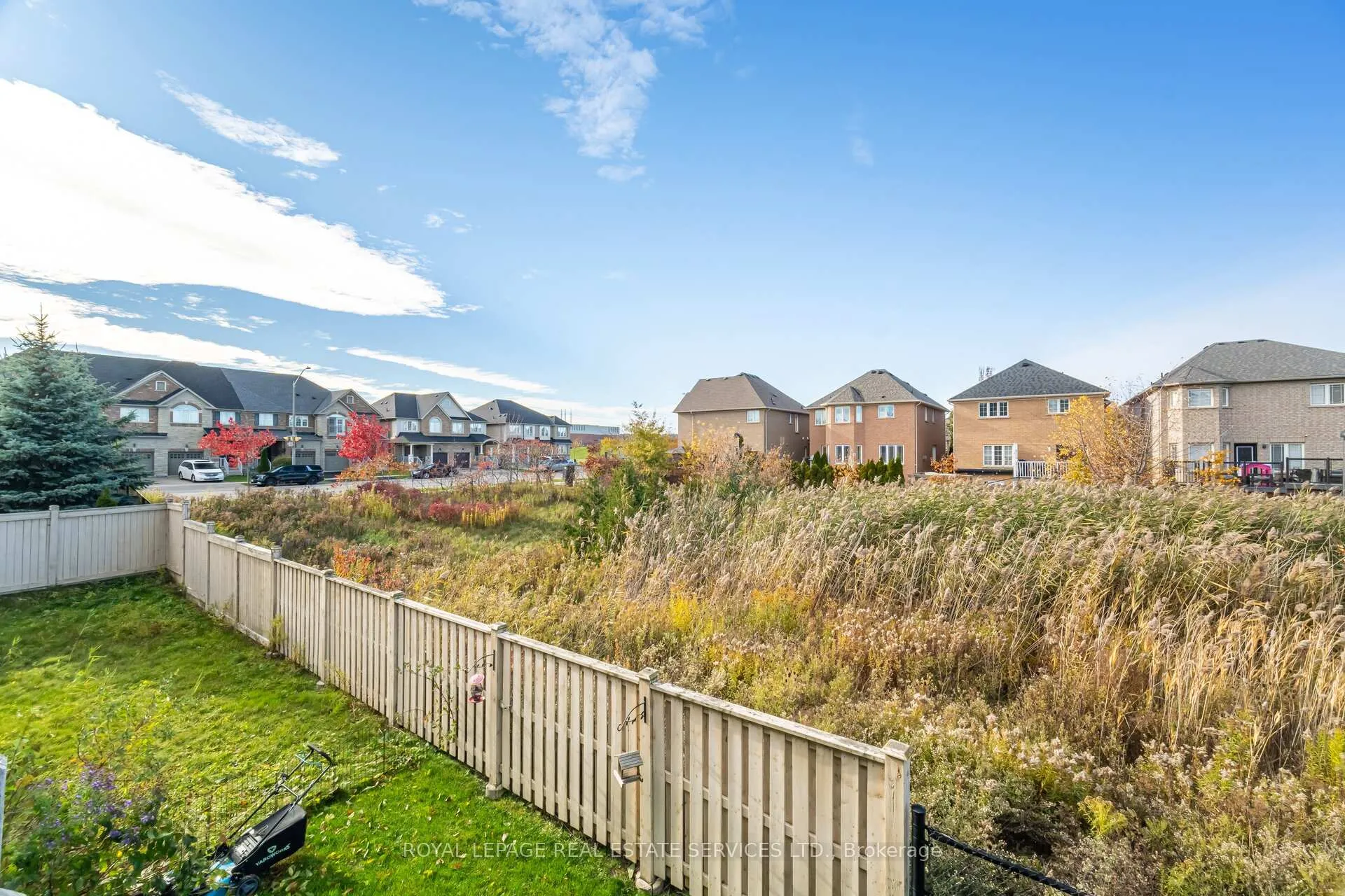 Photo 23 of Unit 4, 745 Farmstead Drive, Milton, Willmott — HOMEH