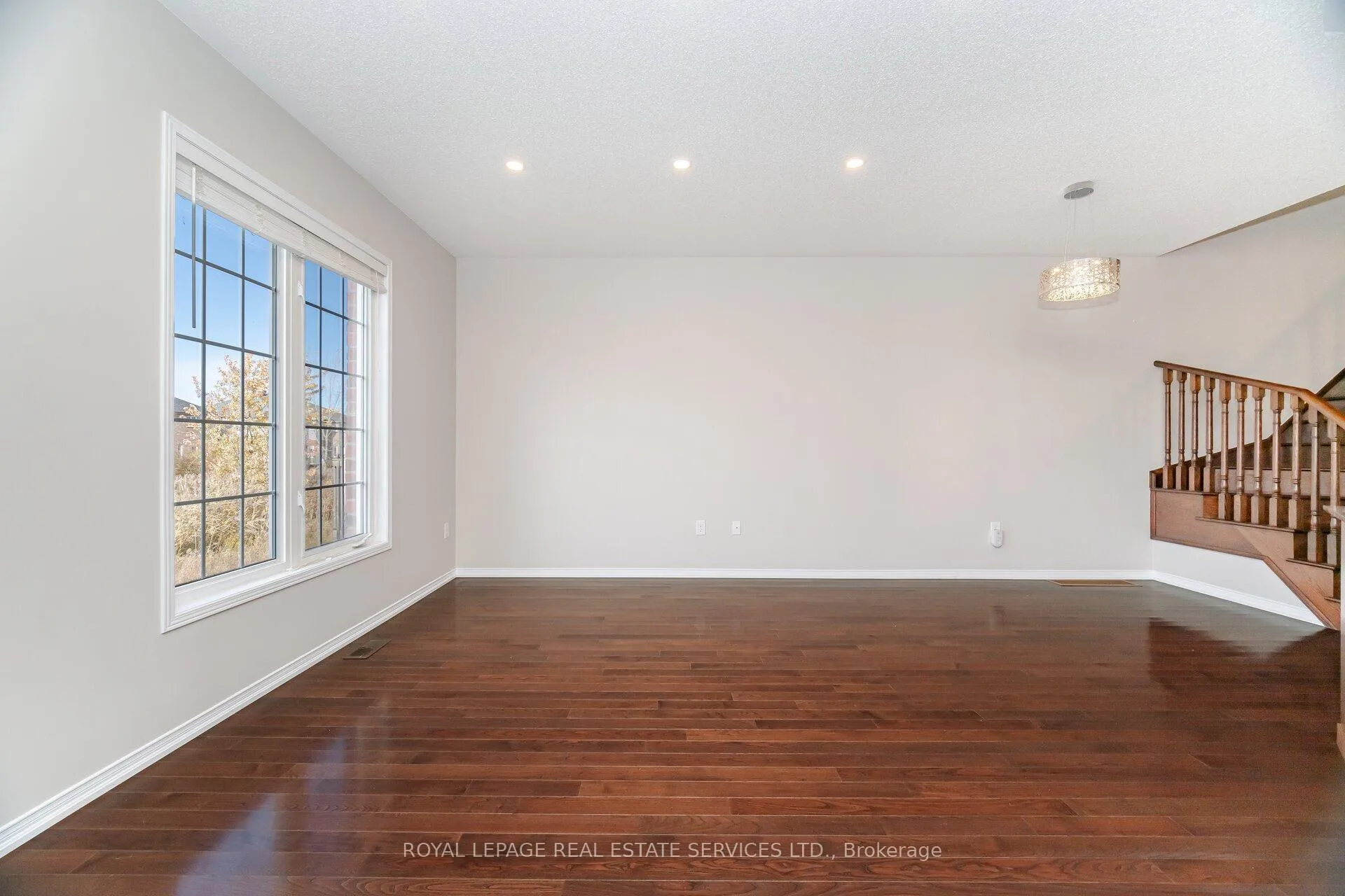 Photo 24 of Unit 4, 745 Farmstead Drive, Milton, Willmott — HOMEH