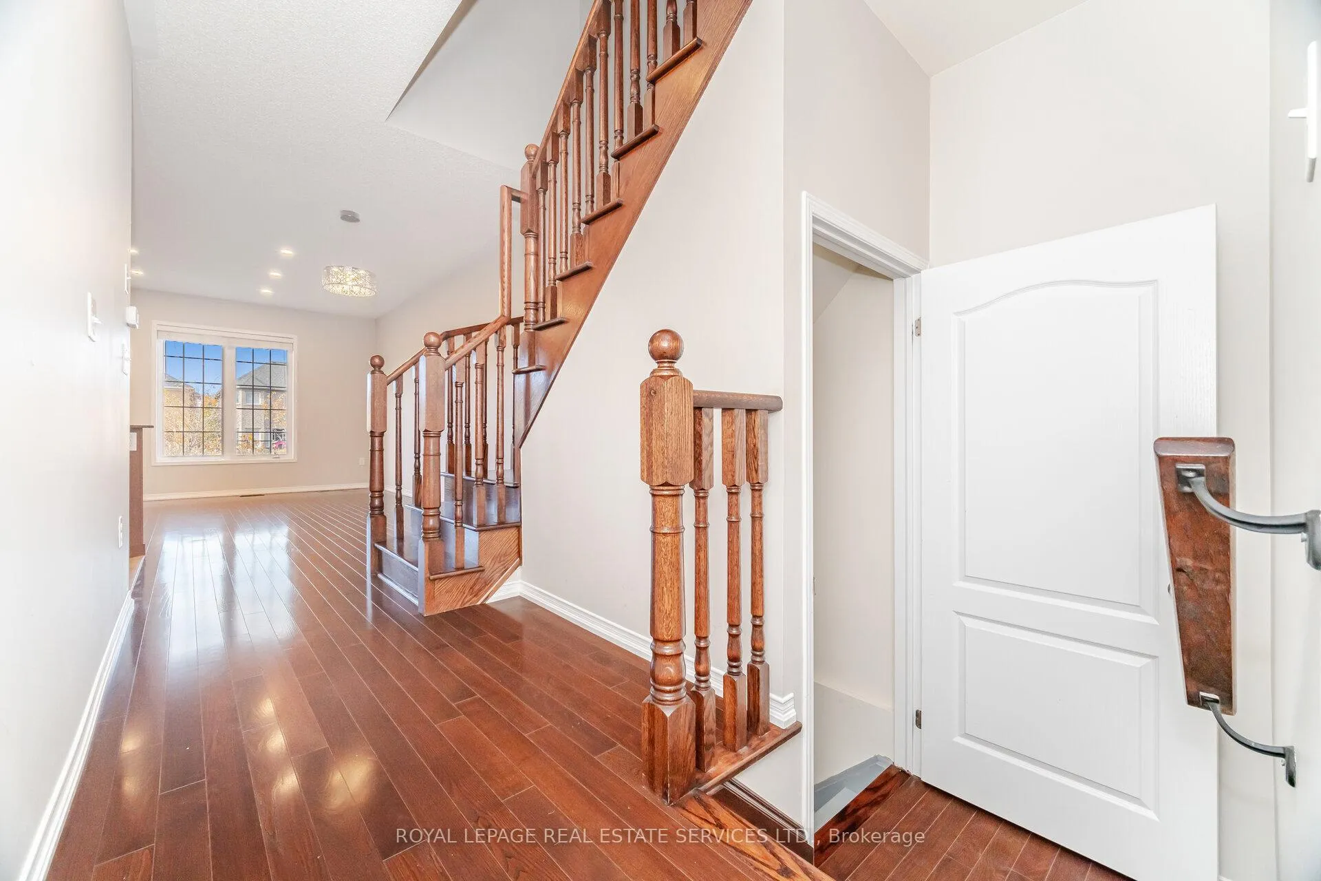 Photo 41 of Unit 4, 745 Farmstead Drive, Milton, Willmott — HOMEH