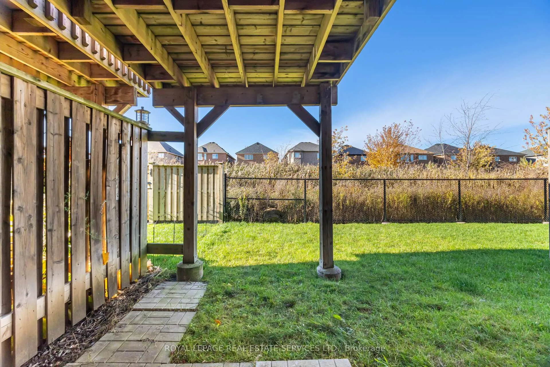 Photo 47 of Unit 4, 745 Farmstead Drive, Milton, Willmott — HOMEH
