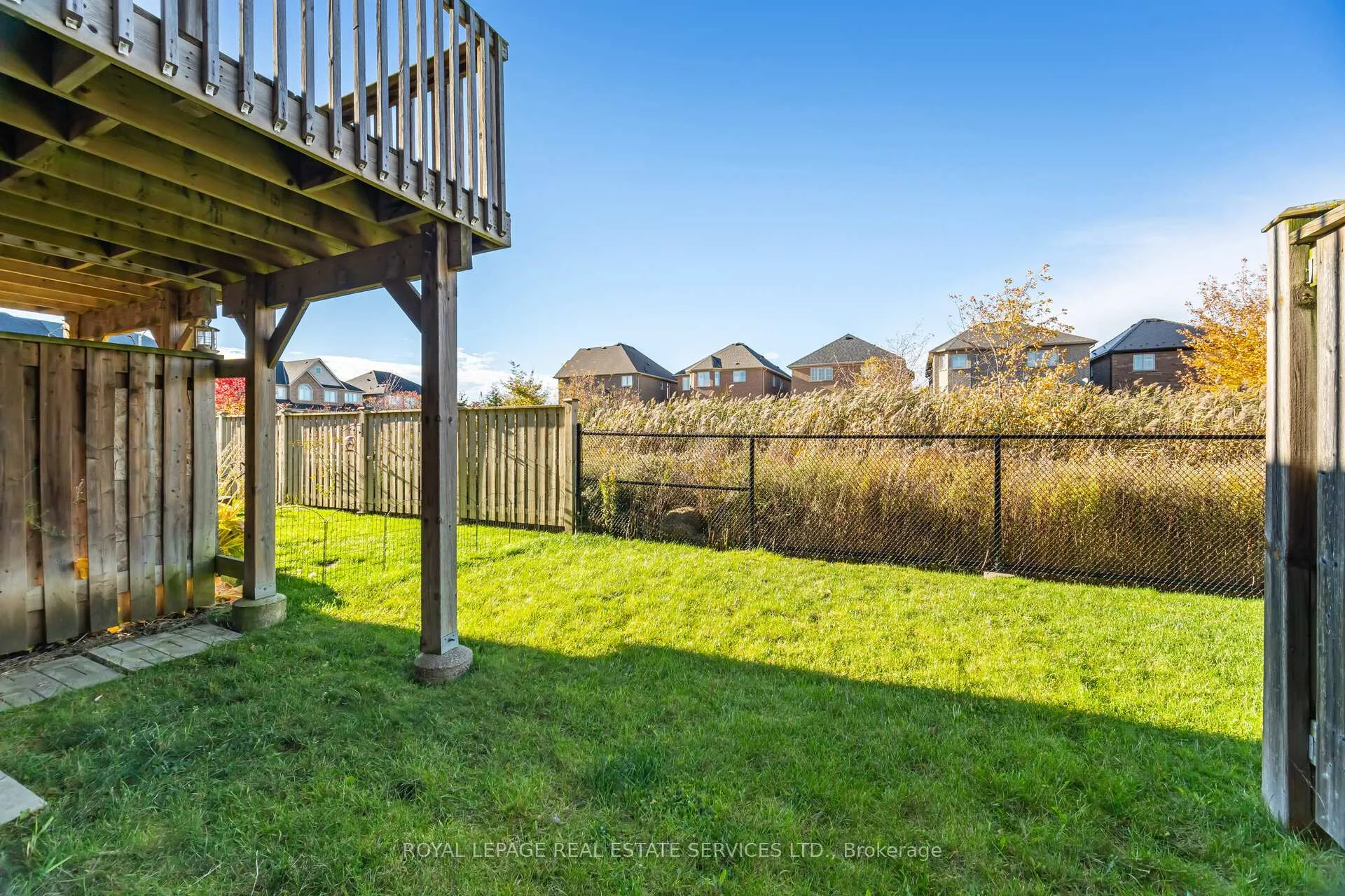 Photo 49 of Unit 4, 745 Farmstead Drive, Milton, Willmott — HOMEH