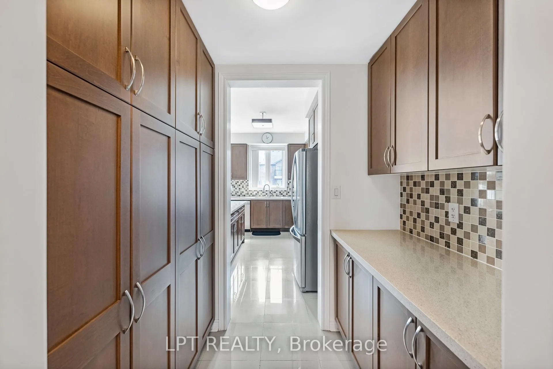 Photo 21 of 19 Earnshaw Drive, Markham, Victoria Square — HOMEH