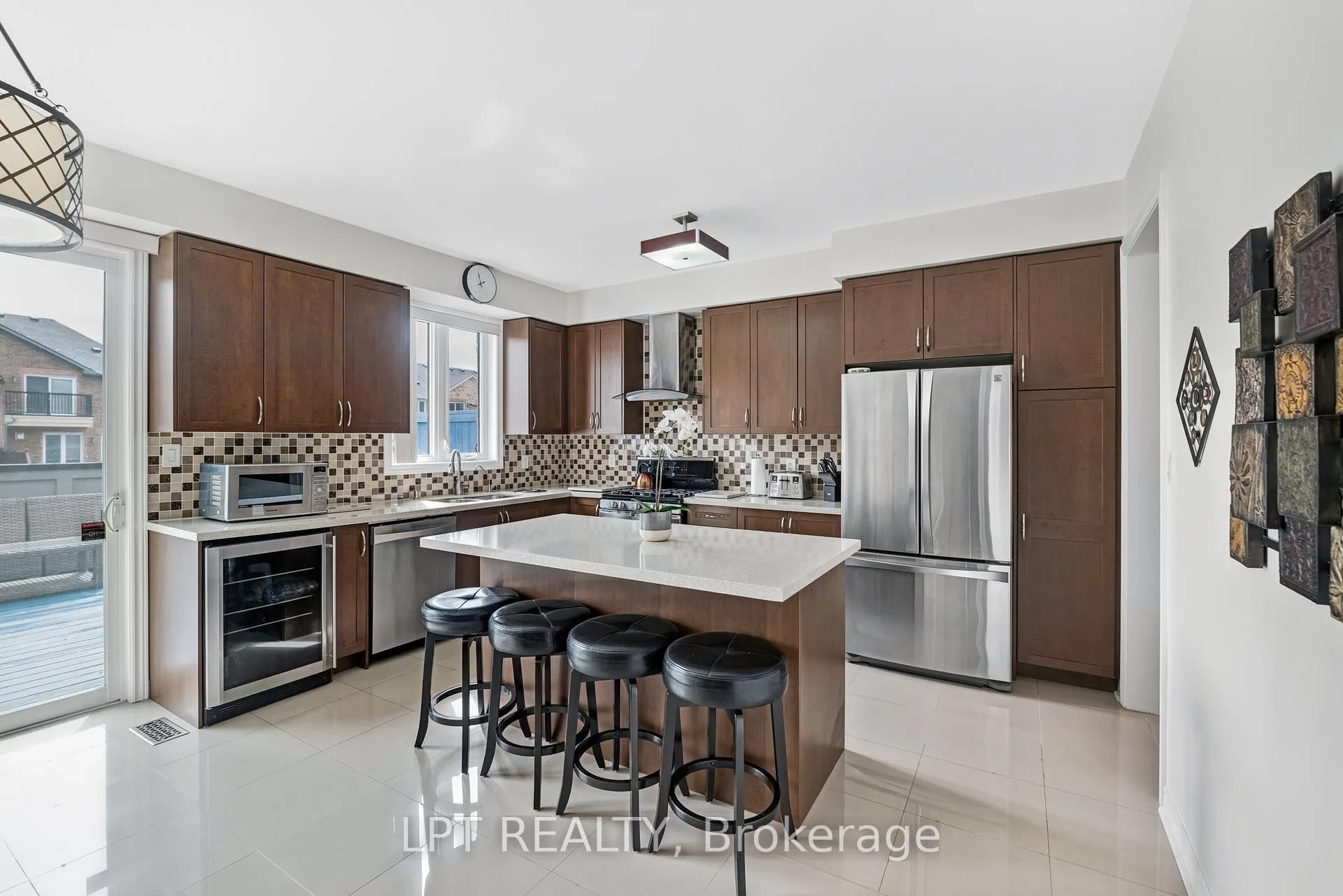 Photo 23 of 19 Earnshaw Drive, Markham, Victoria Square — HOMEH