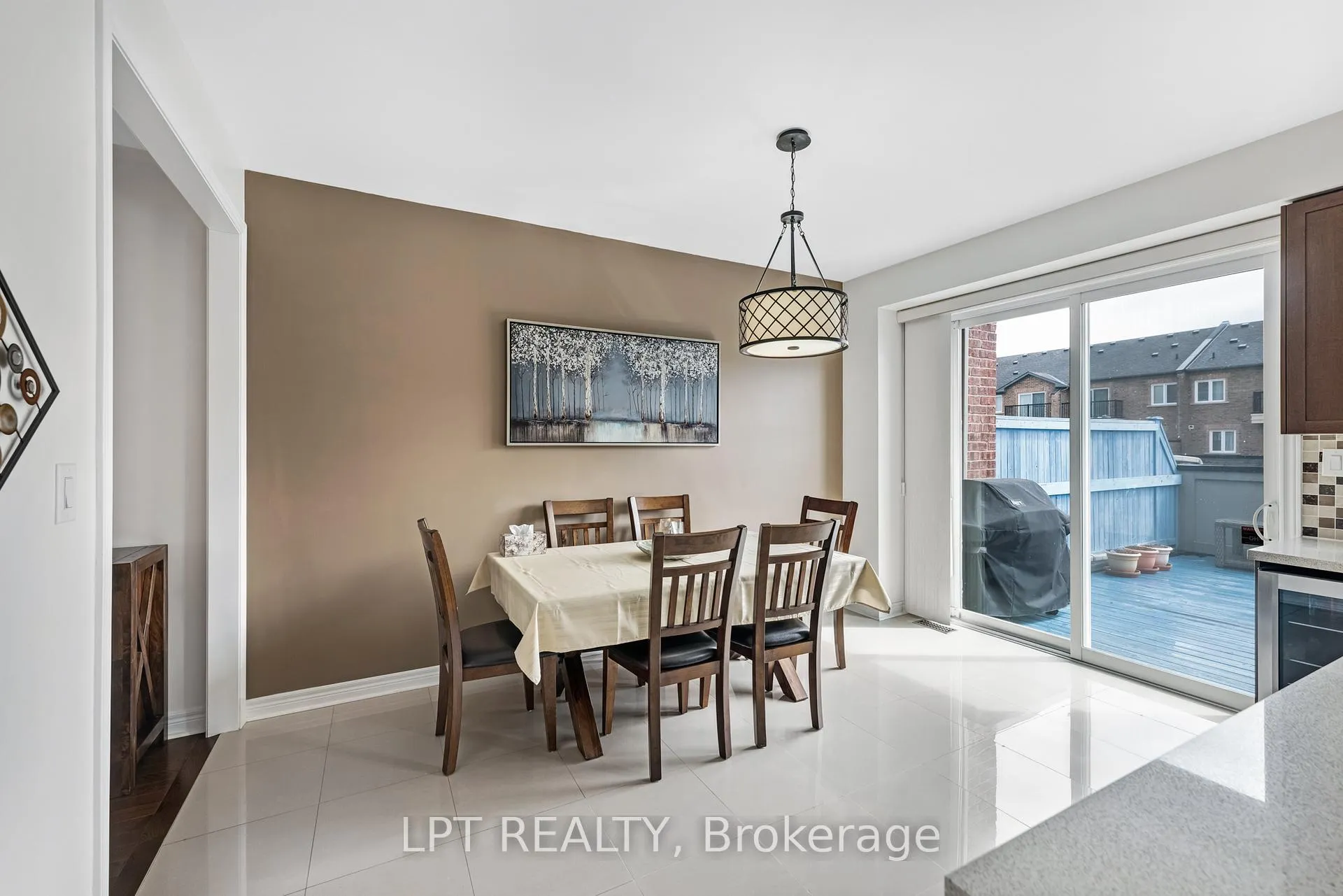 Photo 28 of 19 Earnshaw Drive, Markham, Victoria Square — HOMEH