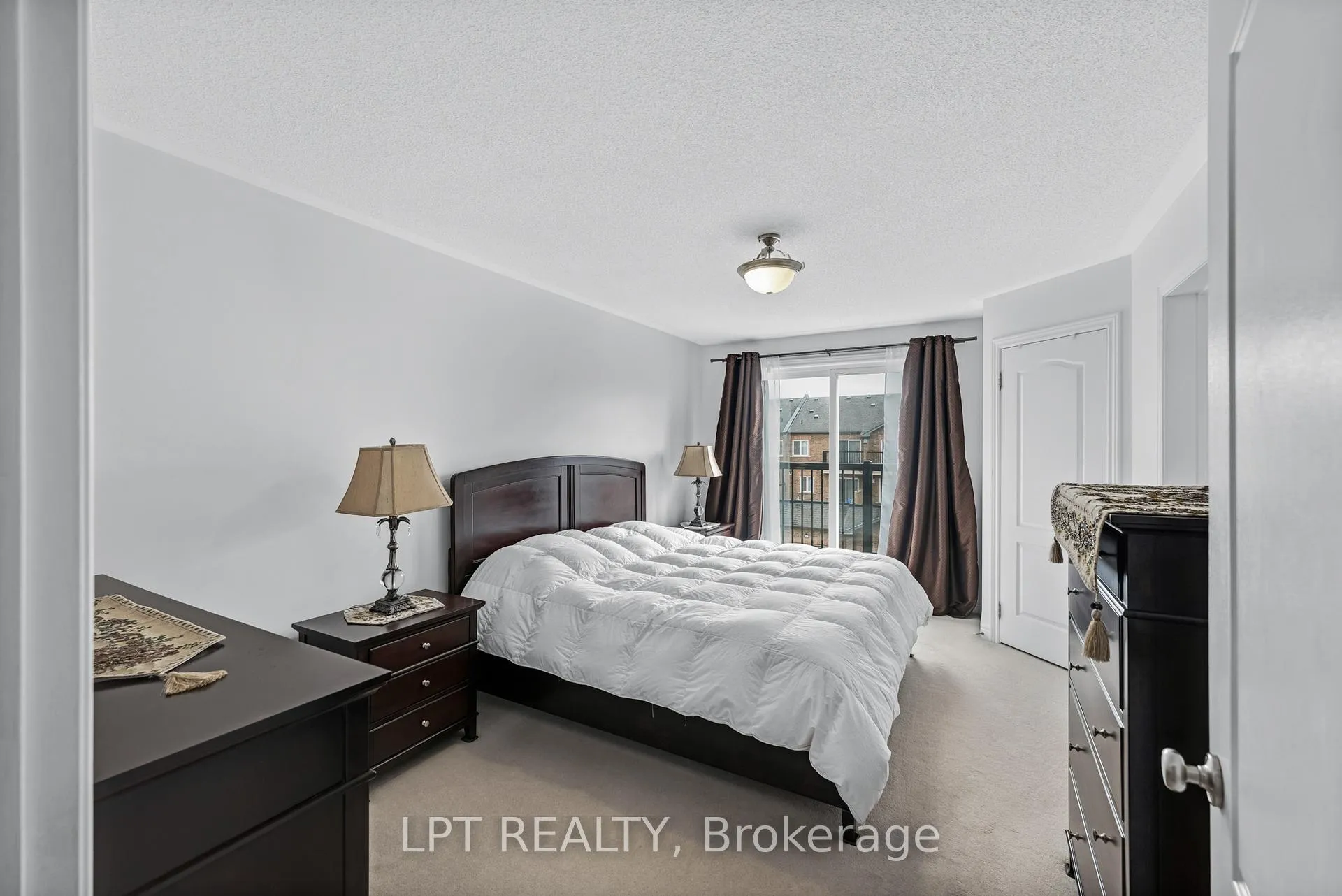 Photo 32 of 19 Earnshaw Drive, Markham, Victoria Square — HOMEH