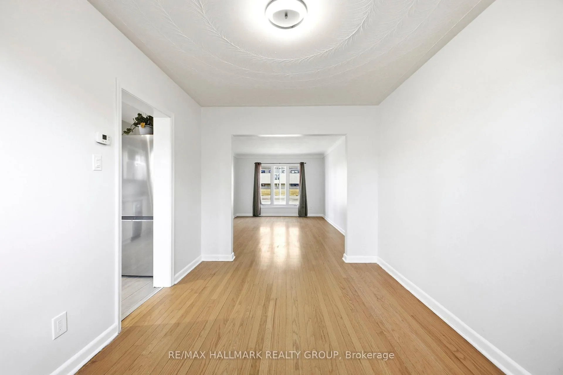 Photo 10 of 1763 Baseline Road, Ottawa, Bel Air Heights — HOMEH