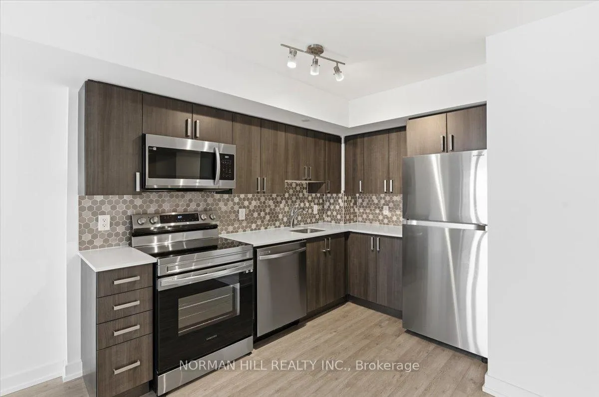 Photo 7 of Unit 1106, 1480 Bayly Street, Pickering, Bay Ridges — HOMEH
