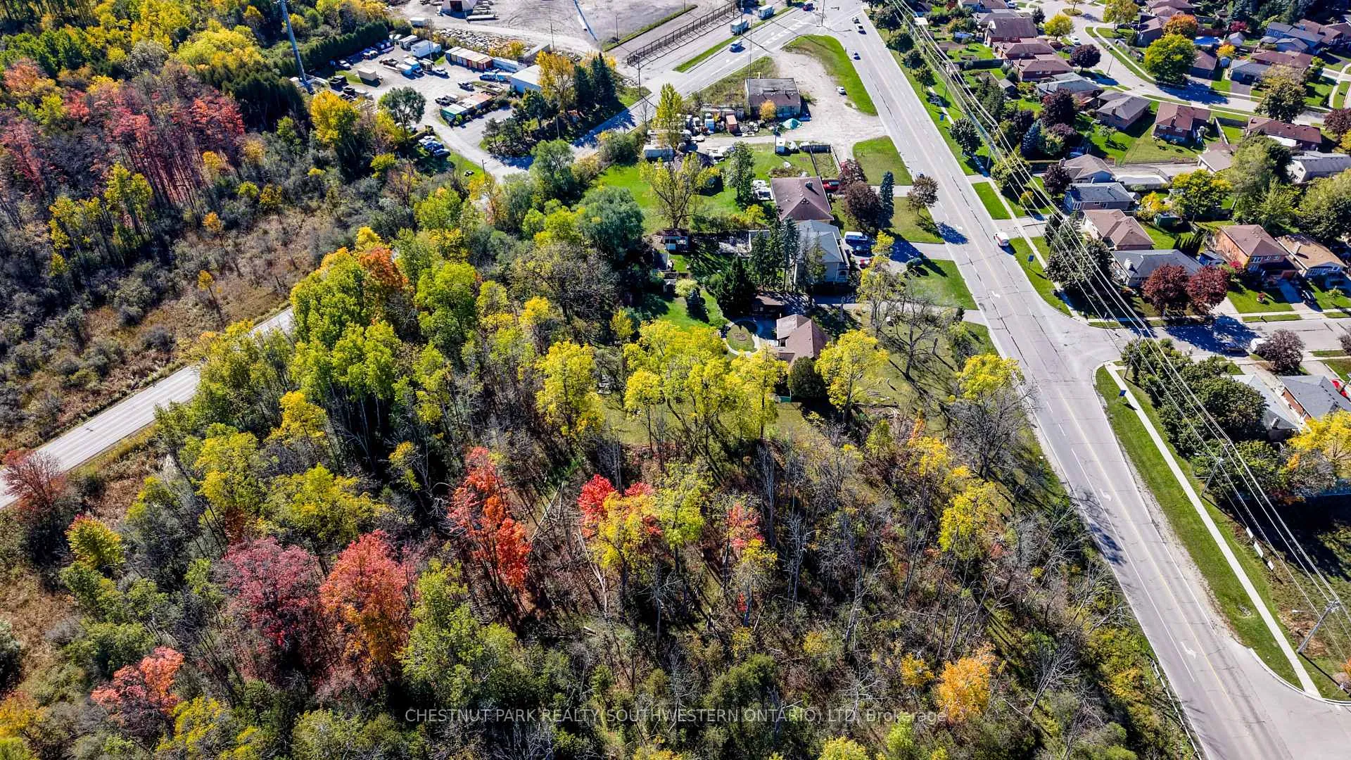 Photo 2 of 705 Eramosa Road, Guelph, St. George's — HOMEH