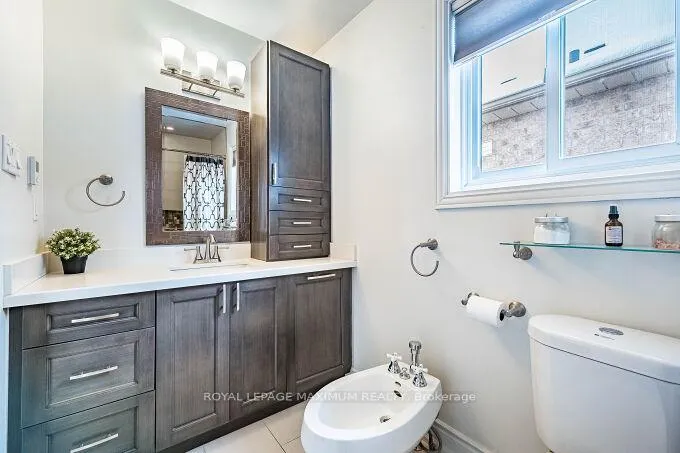 Photo 7 of 57 Royalton Drive, Caledon, Bolton East — HOMEH