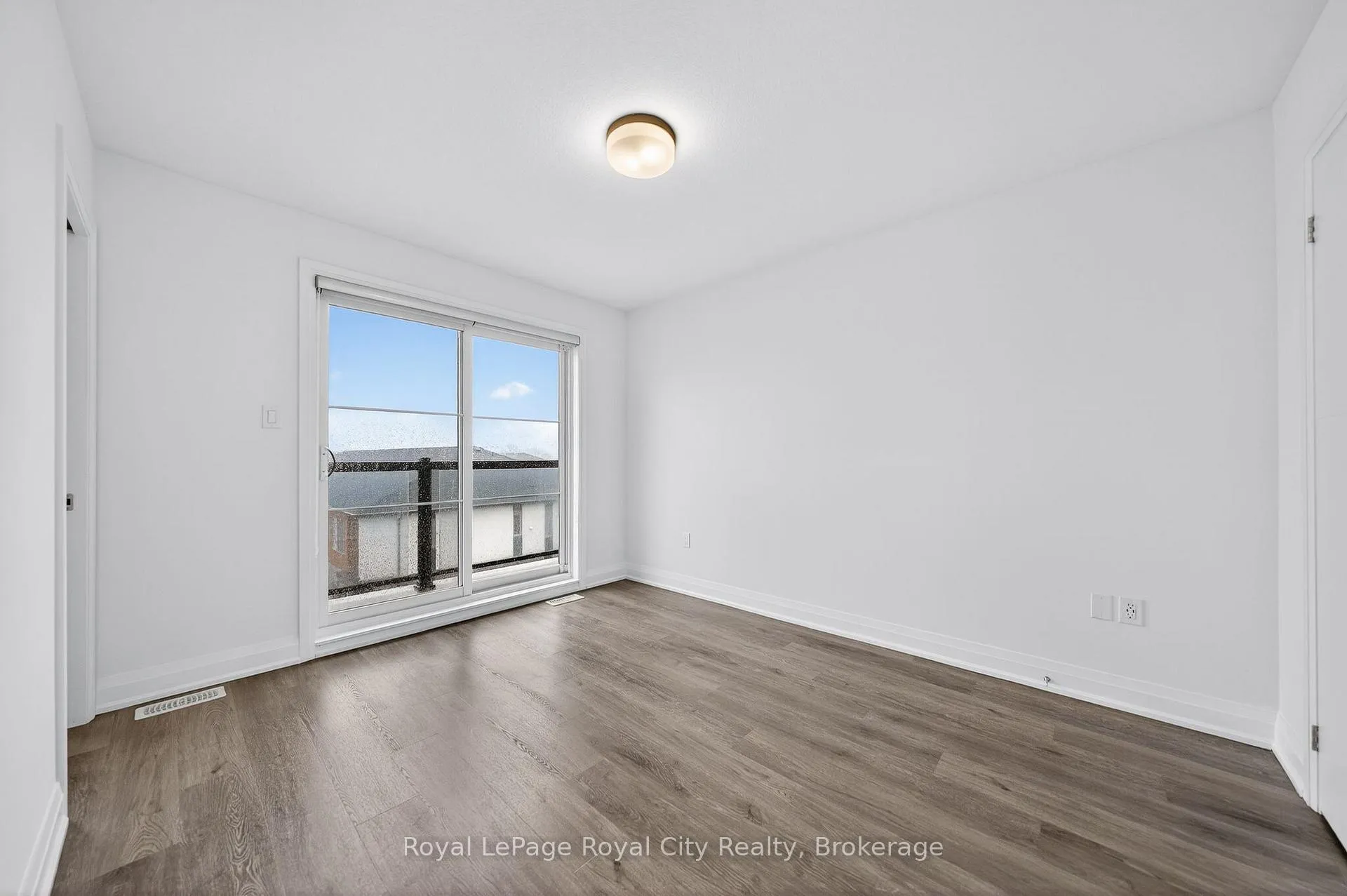 Photo 36 of Unit 1, 150 Huron Street, Guelph, St. Patrick's Ward — HOMEH