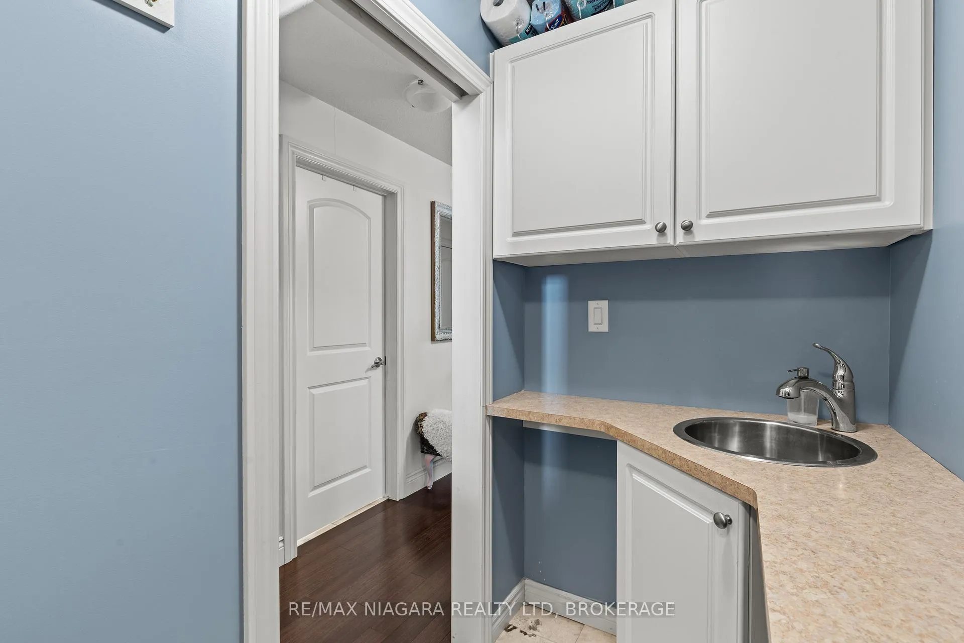 Photo 22 of 9147 Hendershot Boulevard, Niagara Falls, Forestview — HOMEH