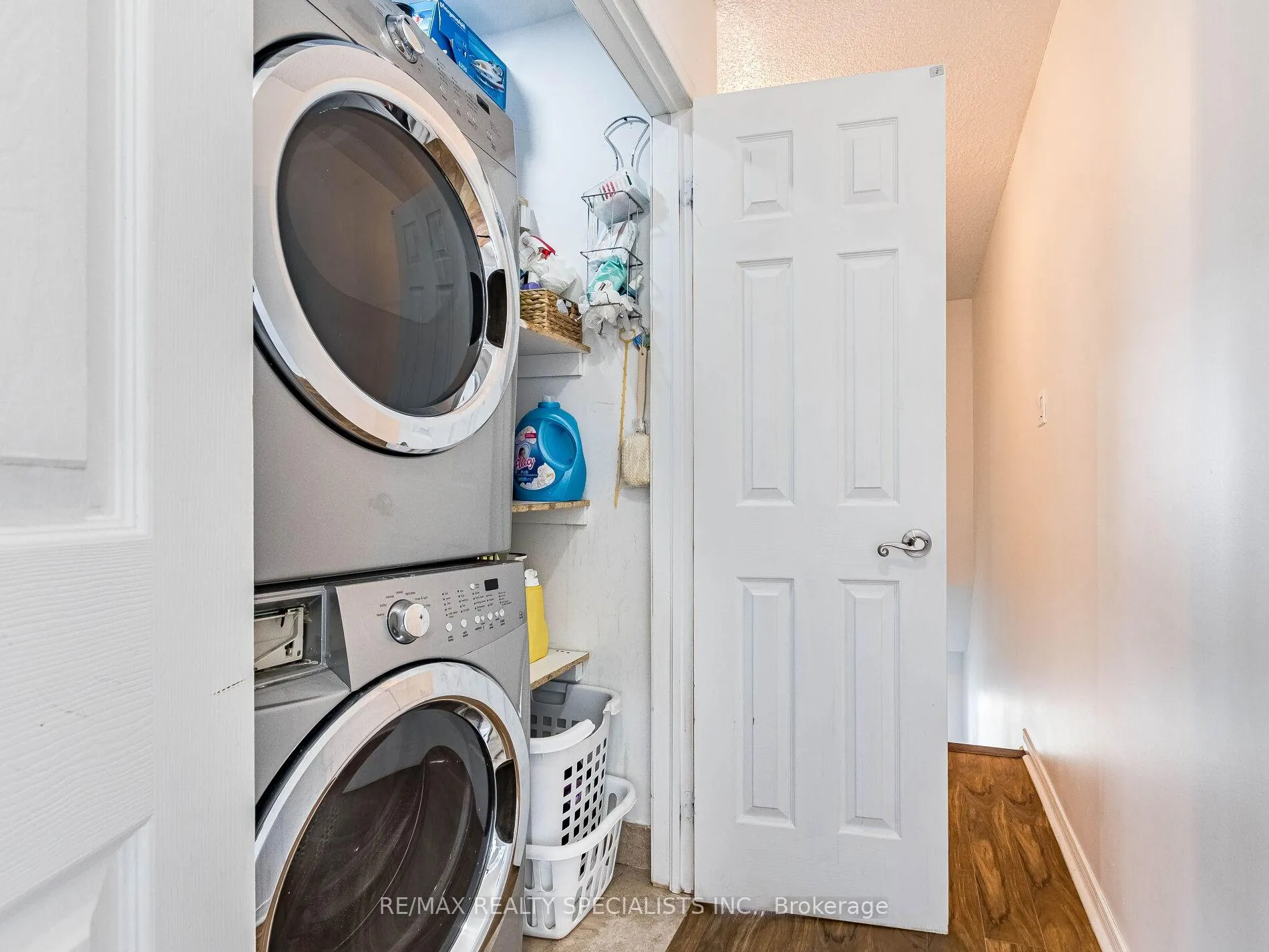 Photo 26 of 73 Zia Dodda Crescent, Brampton, Bram East — HOMEH