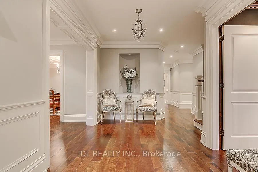 Photo 5 of 15 Castle Frank Crescent, Toronto, Rosedale-Moore Park — HOMEH