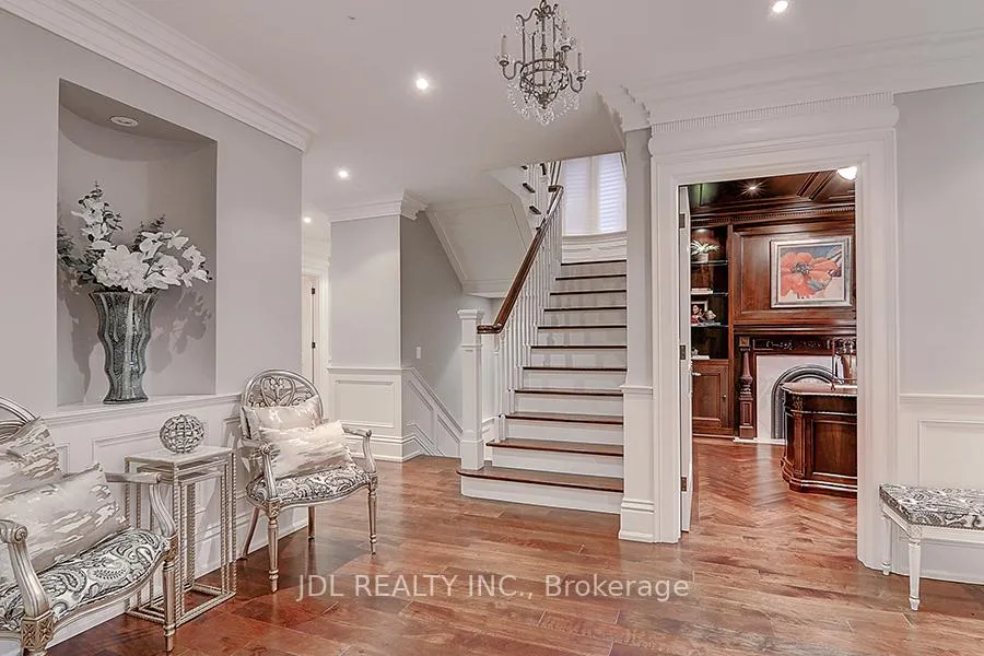 Photo 11 of 15 Castle Frank Crescent, Toronto, Rosedale-Moore Park — HOMEH