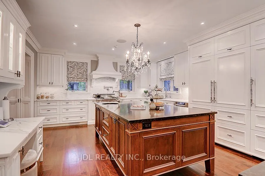 Photo 17 of 15 Castle Frank Crescent, Toronto, Rosedale-Moore Park — HOMEH