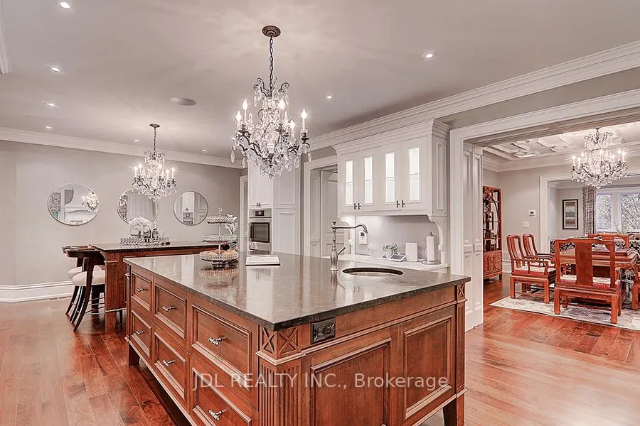 Photo 19 of 15 Castle Frank Crescent, Toronto, Rosedale-Moore Park — HOMEH