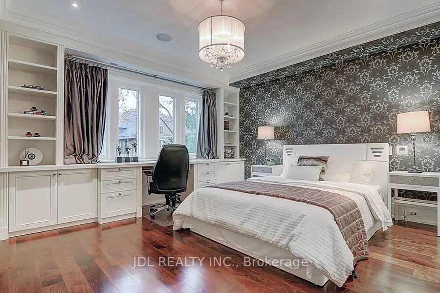 Photo 31 of 15 Castle Frank Crescent, Toronto, Rosedale-Moore Park — HOMEH