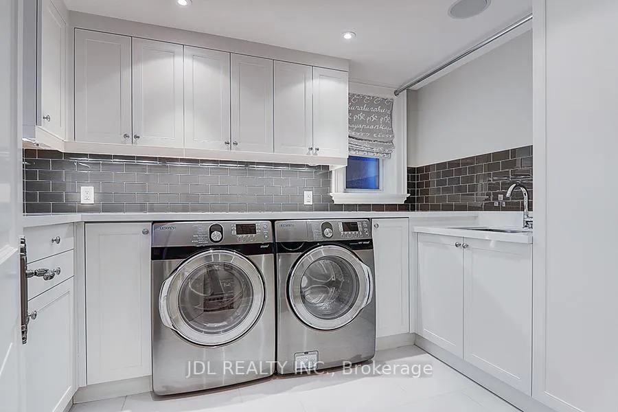 Photo 39 of 15 Castle Frank Crescent, Toronto, Rosedale-Moore Park — HOMEH