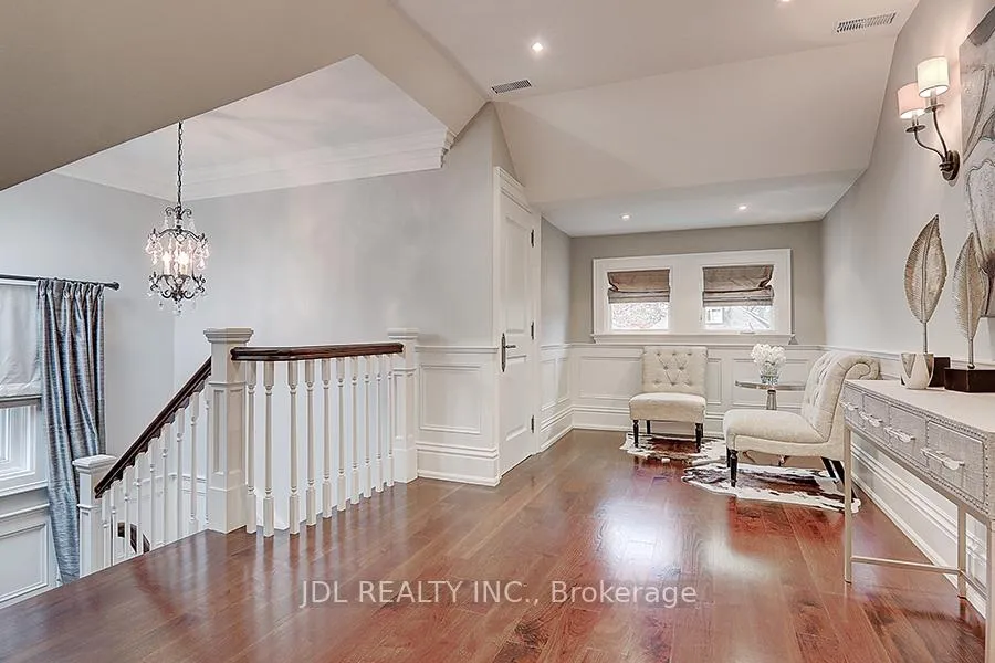 Photo 40 of 15 Castle Frank Crescent, Toronto, Rosedale-Moore Park — HOMEH