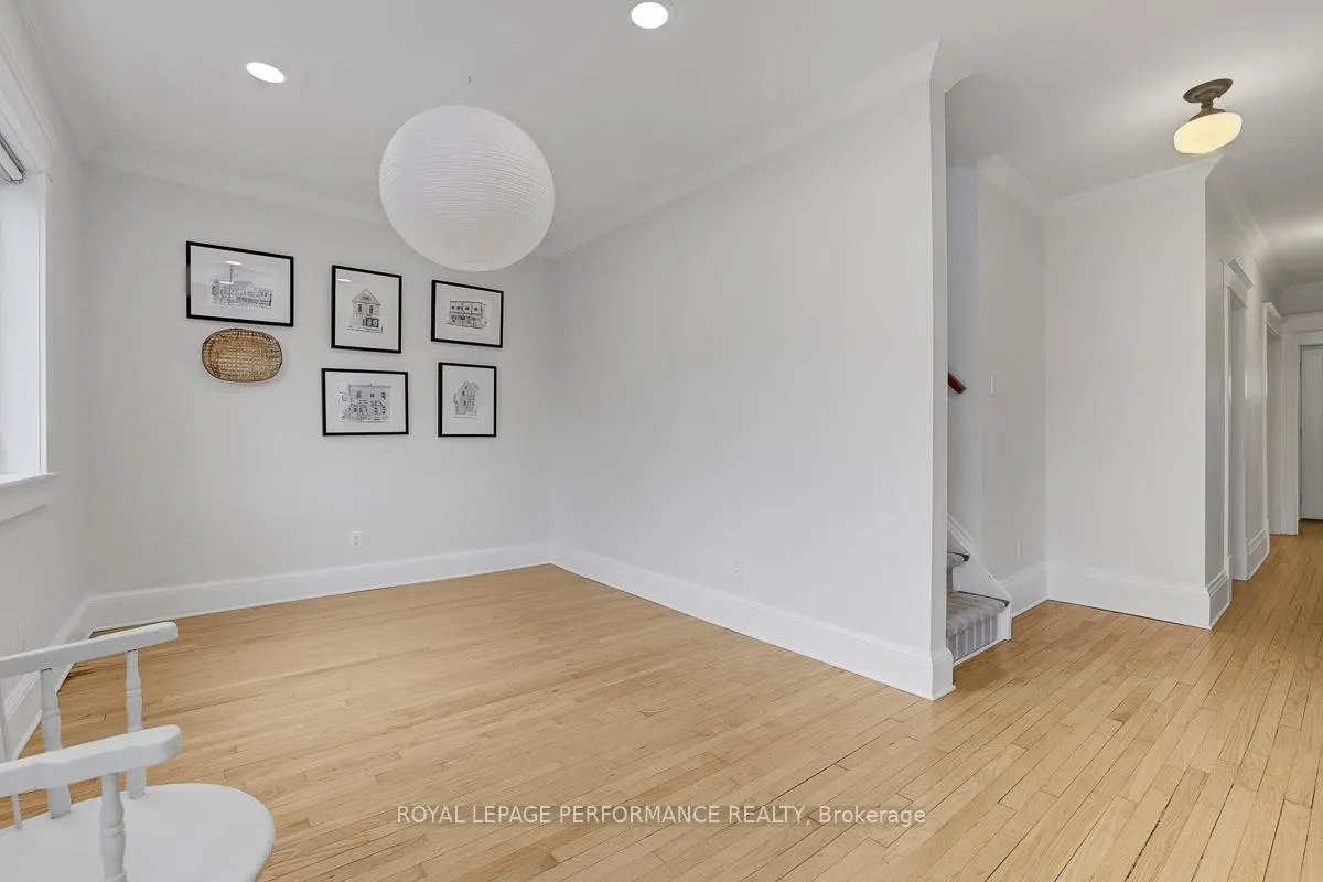 Photo 16 of 824 Fisher Avenue, Ottawa, Carlington — HOMEH