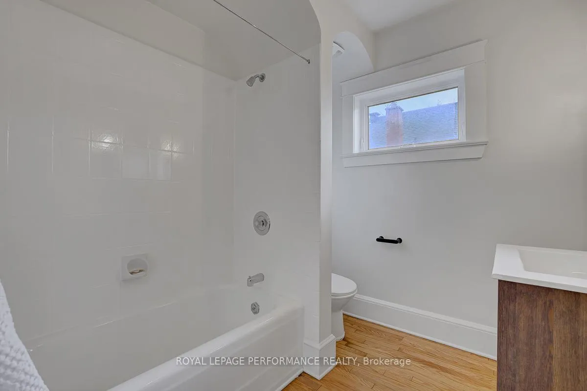 Photo 22 of 824 Fisher Avenue, Ottawa, Carlington — HOMEH