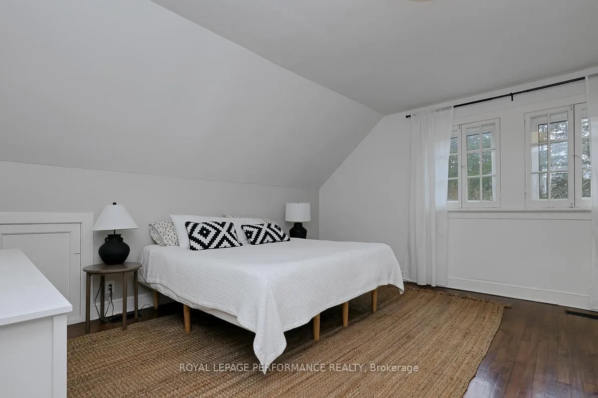 Photo 26 of 824 Fisher Avenue, Ottawa, Carlington — HOMEH