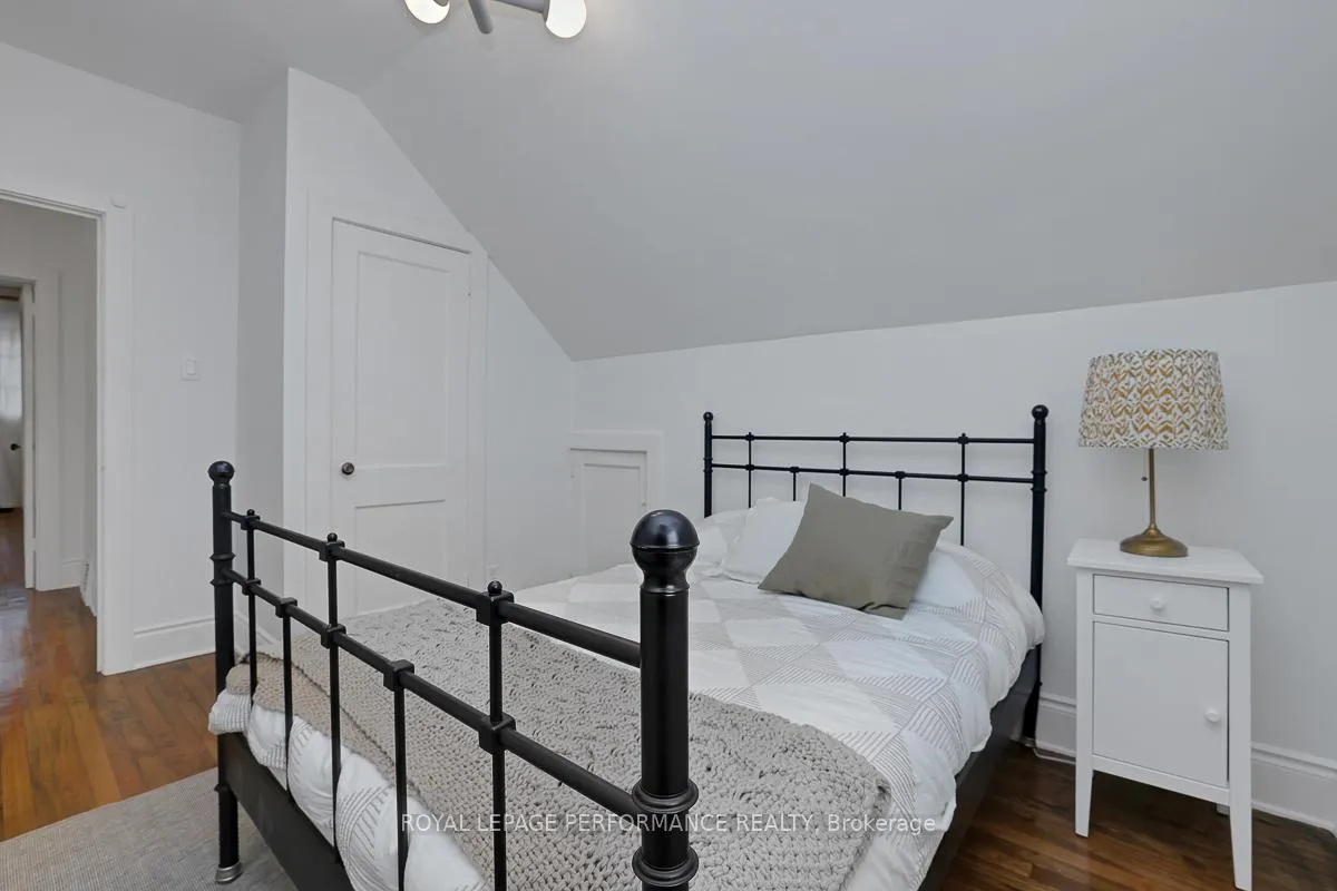 Photo 30 of 824 Fisher Avenue, Ottawa, Carlington — HOMEH