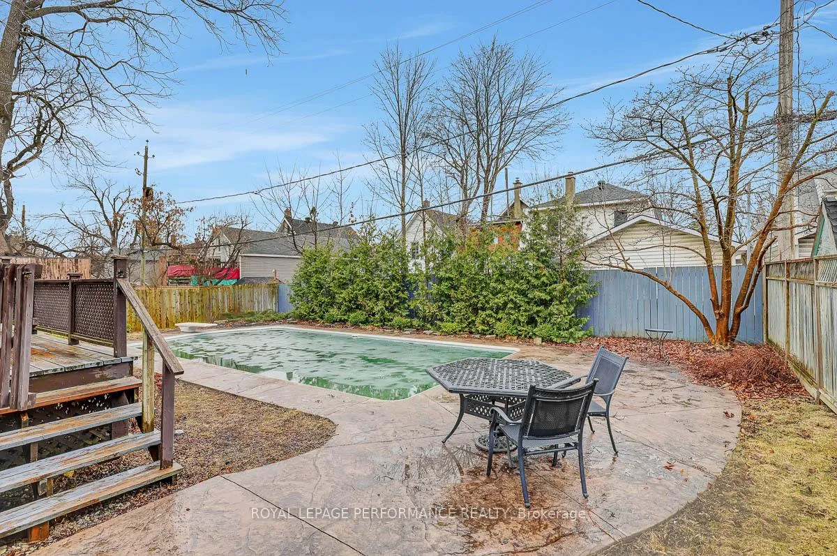 Photo 35 of 824 Fisher Avenue, Ottawa, Carlington — HOMEH