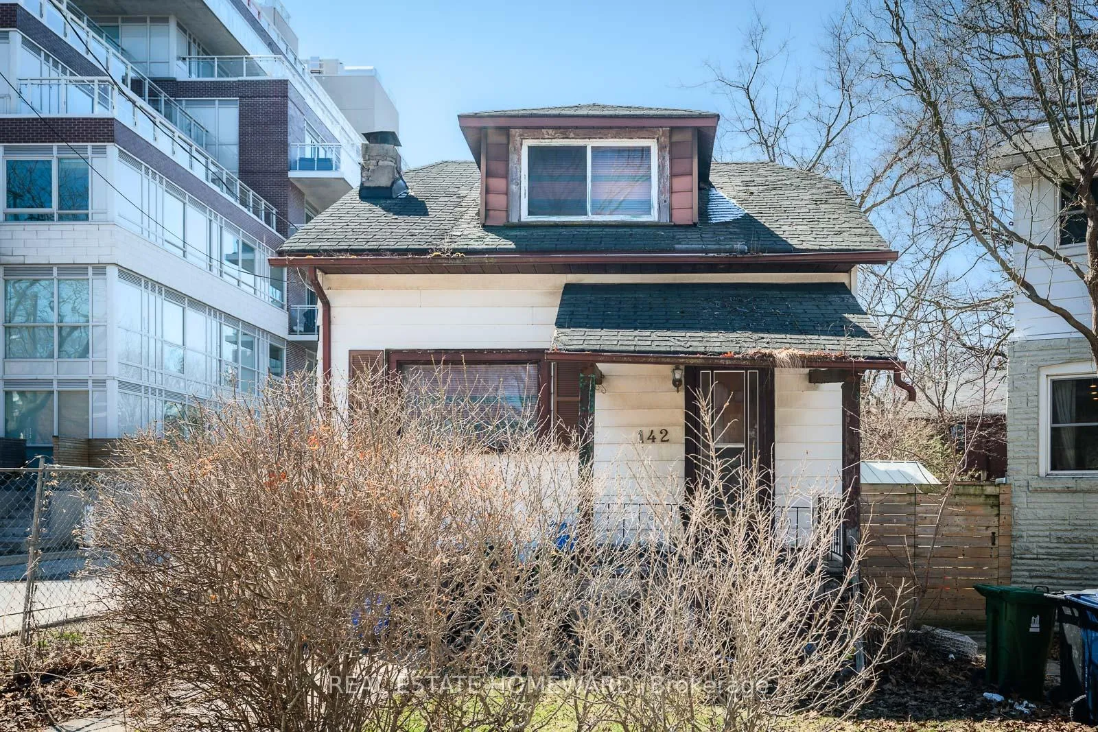 Photo 1 of 142 Audrey Avenue, Scarborough, Birchcliffe-Cliffside — HOMEH