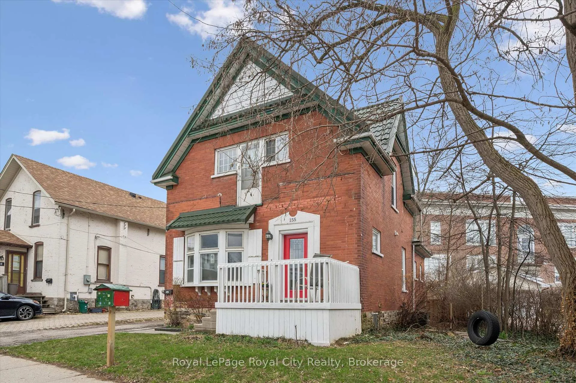 Photo 2 of 155 Lancaster Street E, Kitchener, Mount Hope Huron Park — HOMEH