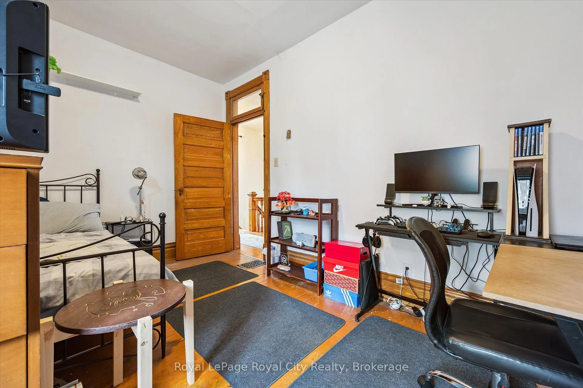 Photo 21 of 155 Lancaster Street E, Kitchener, Mount Hope Huron Park — HOMEH