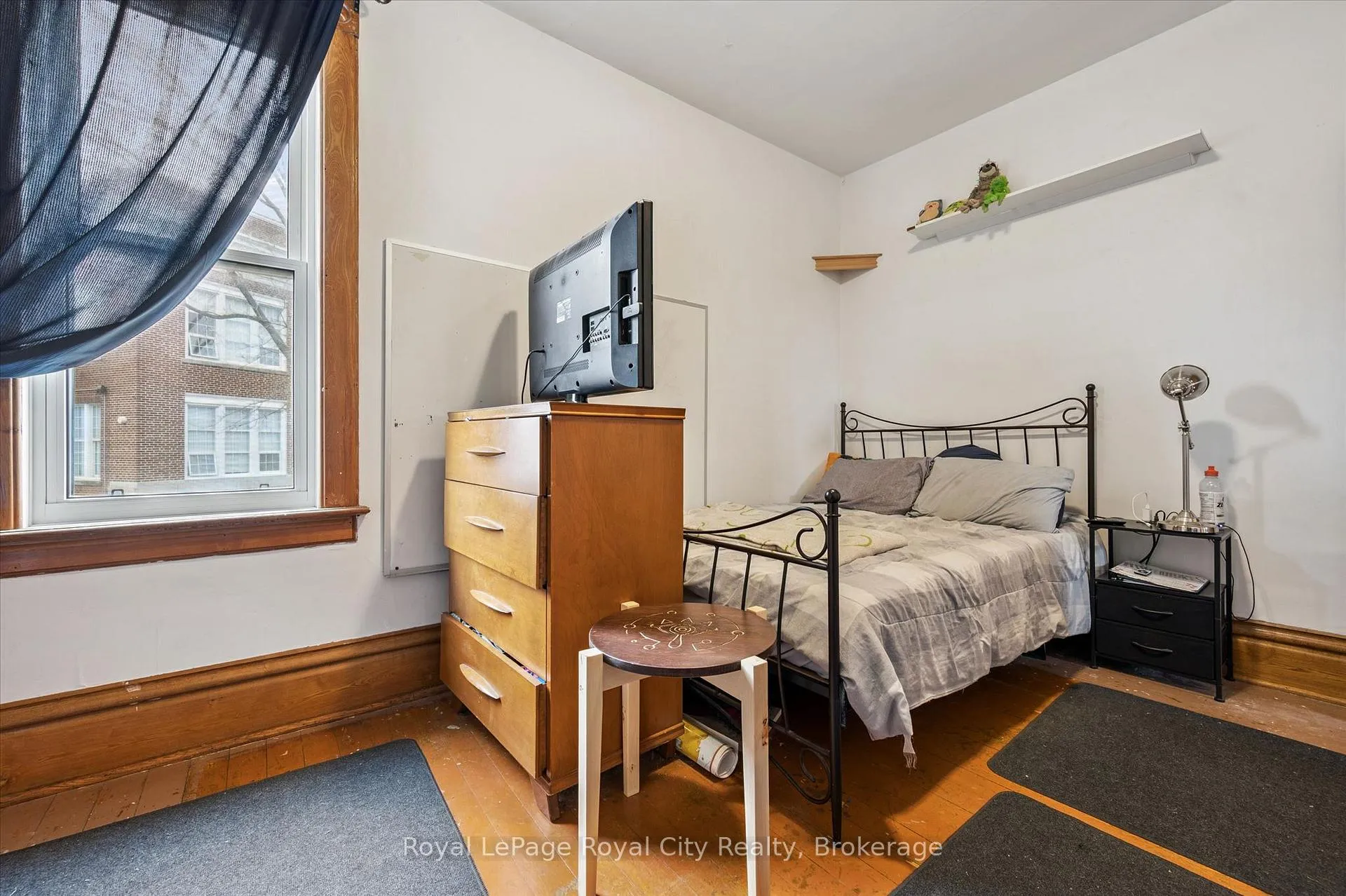 Photo 22 of 155 Lancaster Street E, Kitchener, Mount Hope Huron Park — HOMEH
