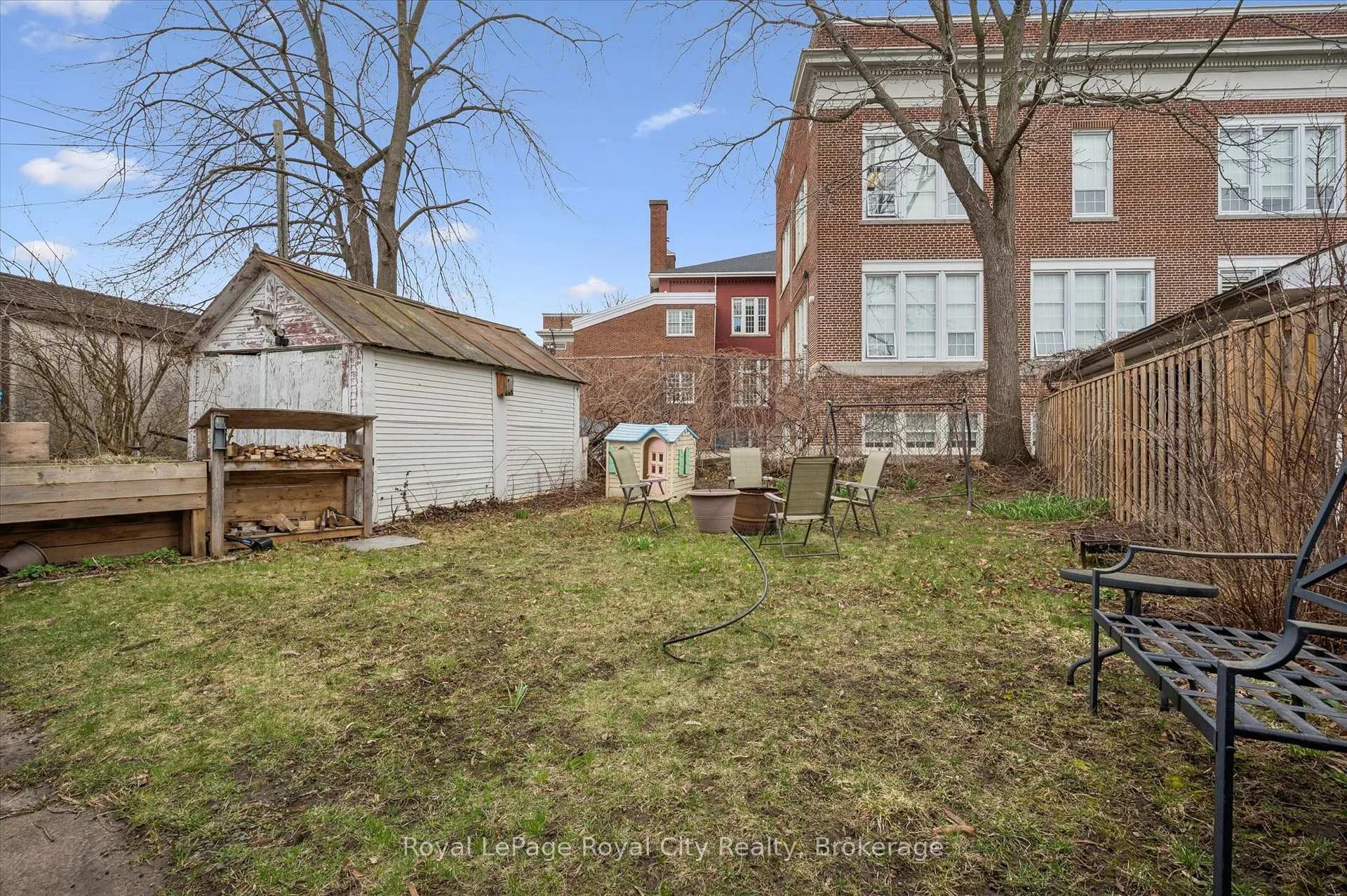 Photo 29 of 155 Lancaster Street E, Kitchener, Mount Hope Huron Park — HOMEH