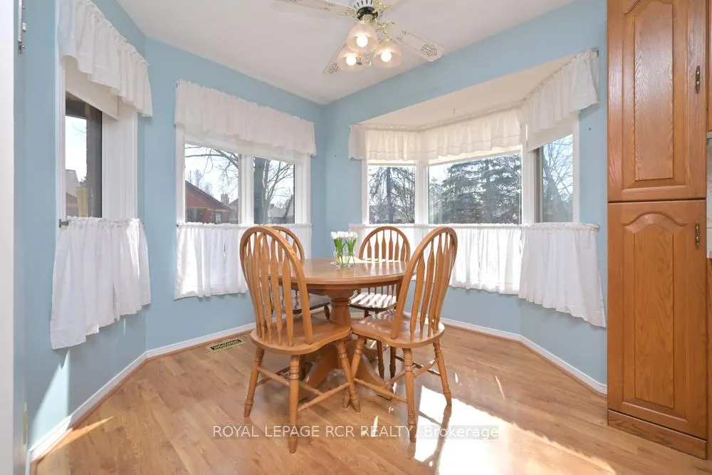 Photo 3 of 7 Glen Eden Way, New Tecumseth, Alliston — HOMEH