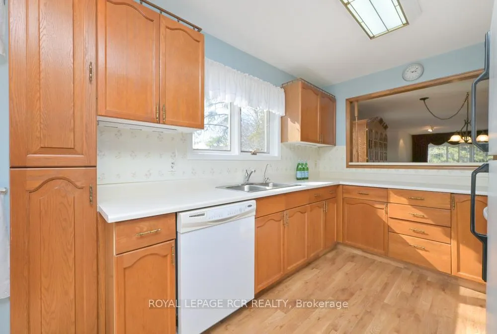 Photo 5 of 7 Glen Eden Way, New Tecumseth, Alliston — HOMEH