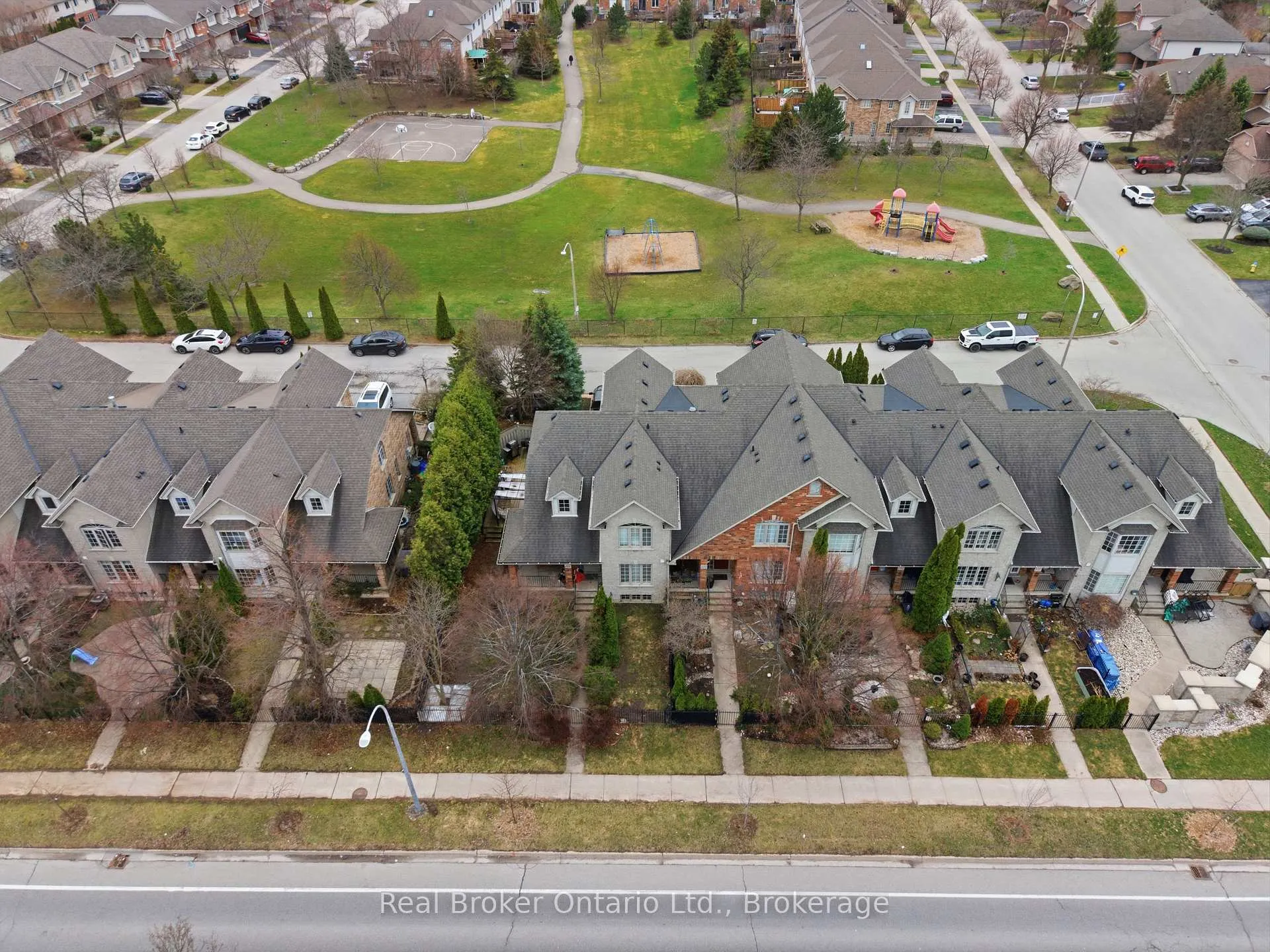 Photo 12 of 189 Livingston Avenue, Grimsby, Grimsby West — HOMEH