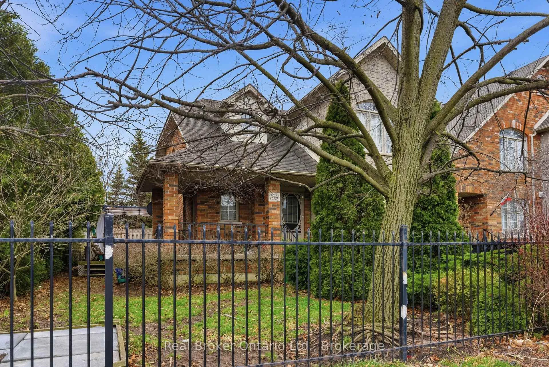 Photo 26 of 189 Livingston Avenue, Grimsby, Grimsby West — HOMEH