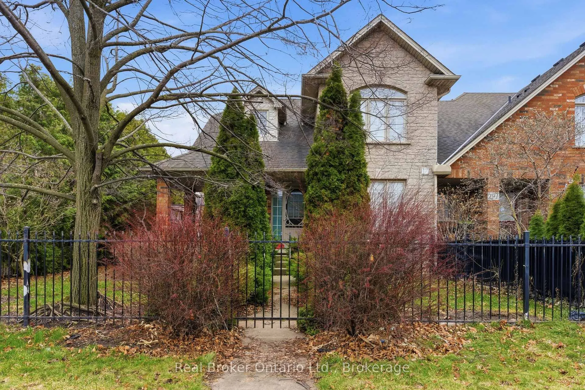 Photo 37 of 189 Livingston Avenue, Grimsby, Grimsby West — HOMEH